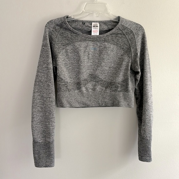 Gymshark Tops - Gymshark gray cropped cutout long sleeve workout top